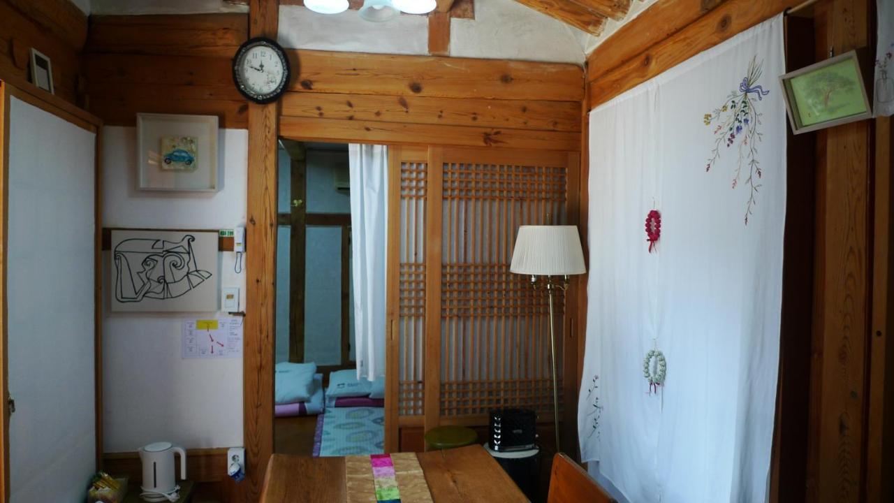 Namhyundang - Hanok Korean Traditional House Сеул Экстерьер фото